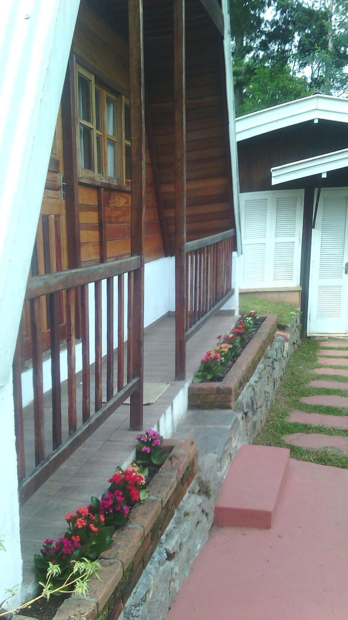 Villa Valentina Chales Com Lareira E Churrasqueira Campos do Jordao Room photo